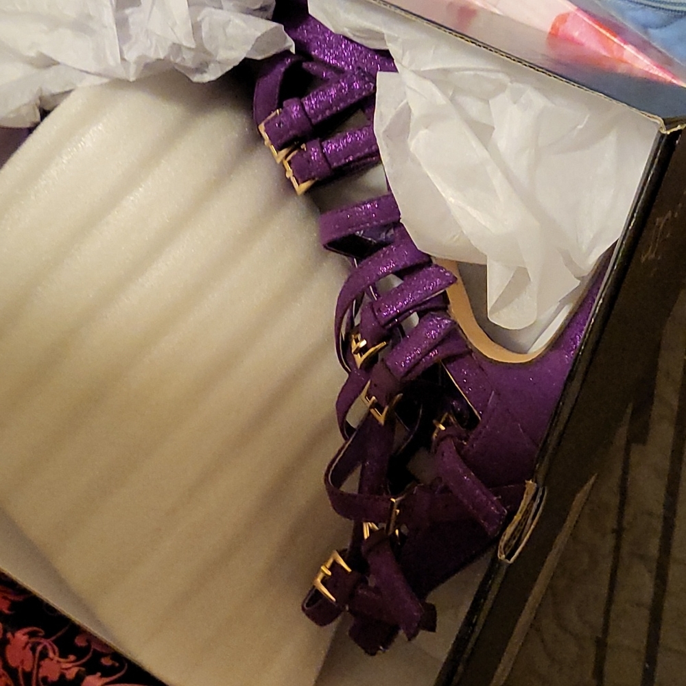5.5 heeled sandels